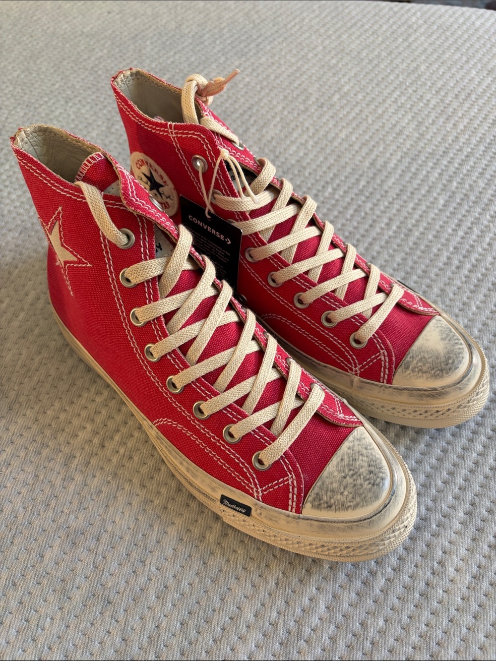 Madhappy All Star Chuck Taylor Converse NWT in Box Men’s 9 - Woman’s 10.5 Red